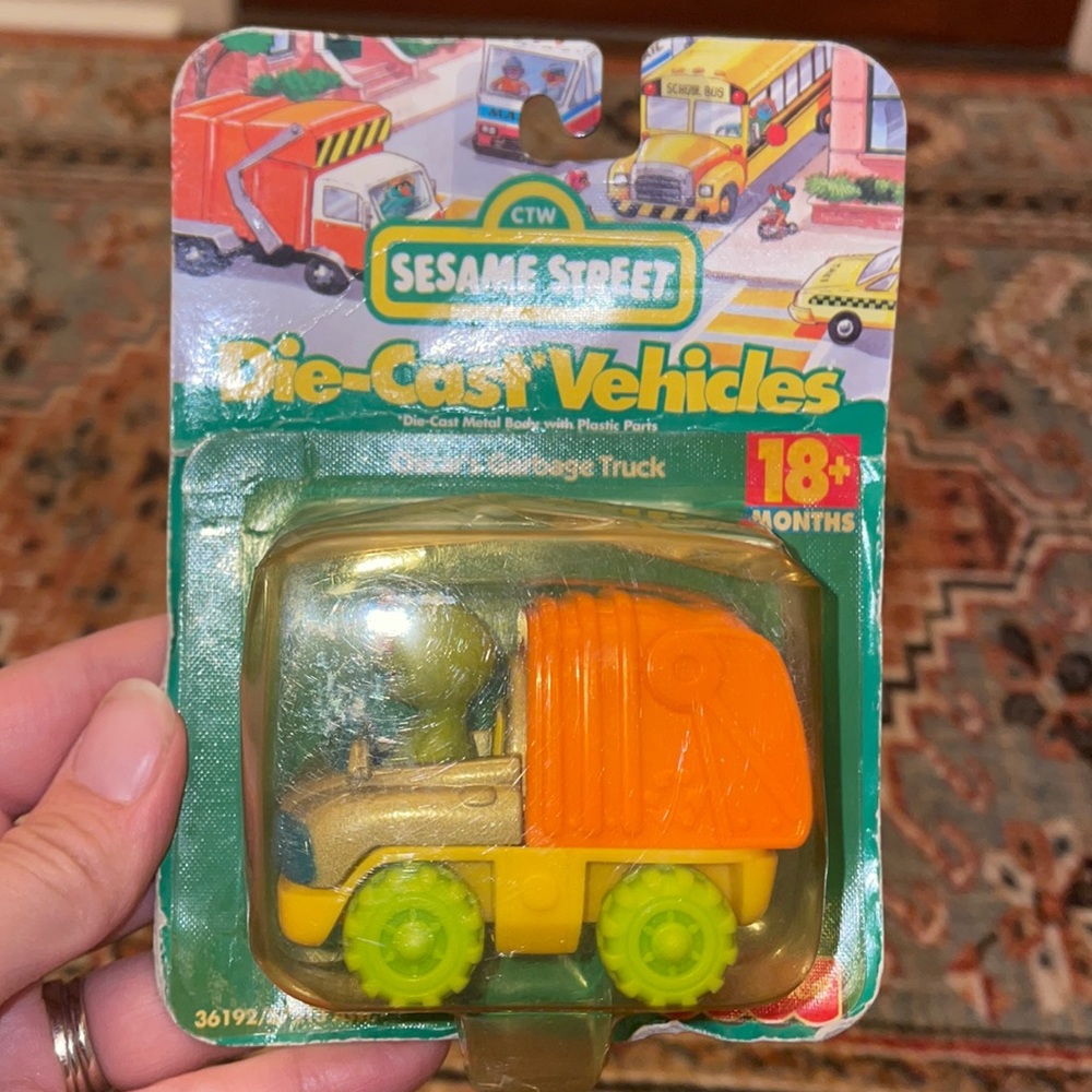 Vintage Sesame Street Vehicle - Picture 1 of 3